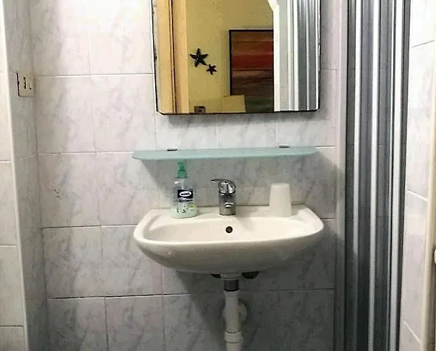 Sentieri Sul Mare 3* مانارولا